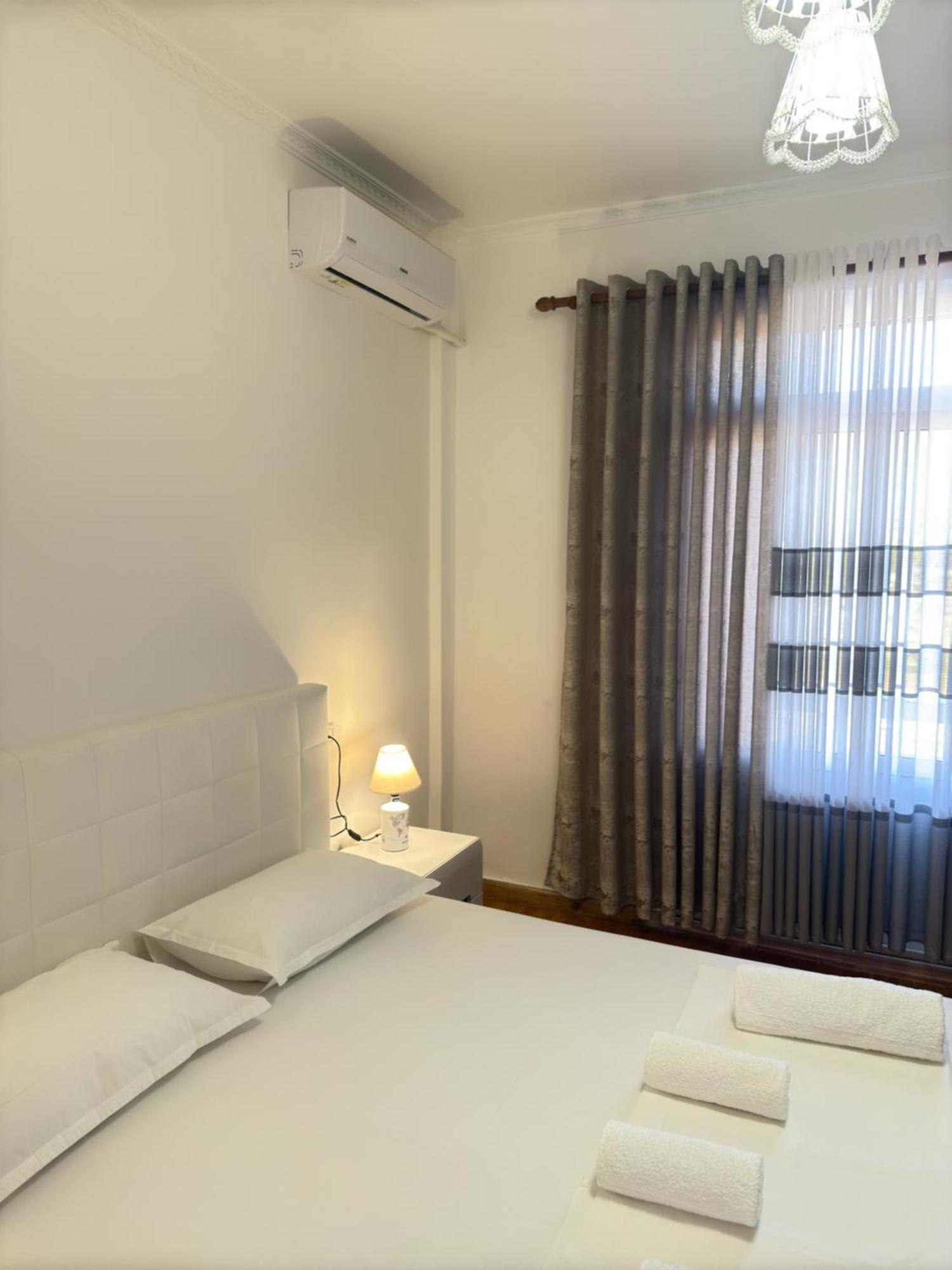 Hanna Guest House Permet Bagian luar foto
