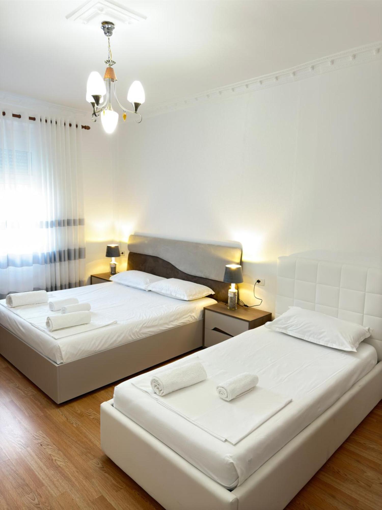 Hanna Guest House Permet Bagian luar foto