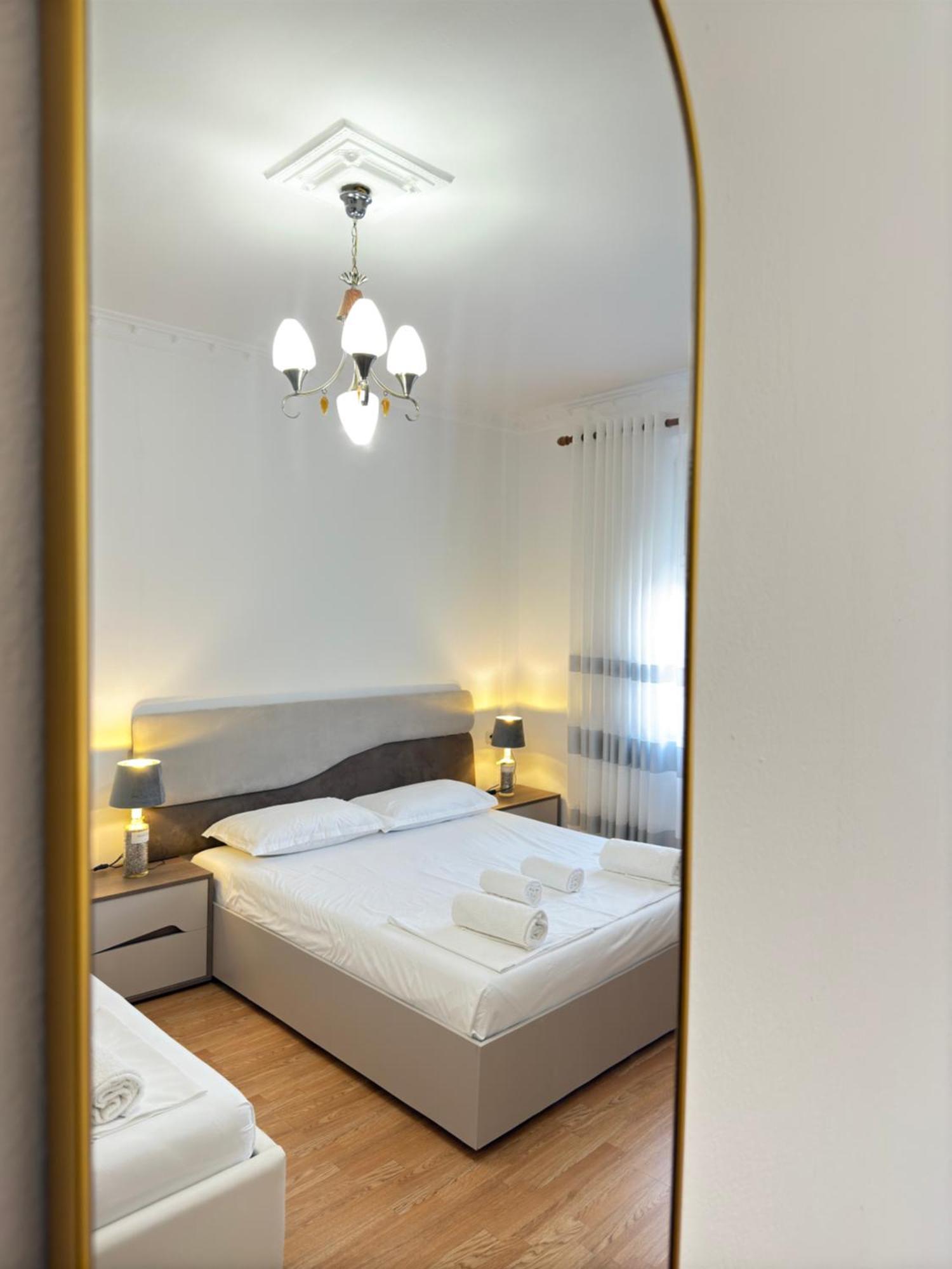 Hanna Guest House Permet Bagian luar foto