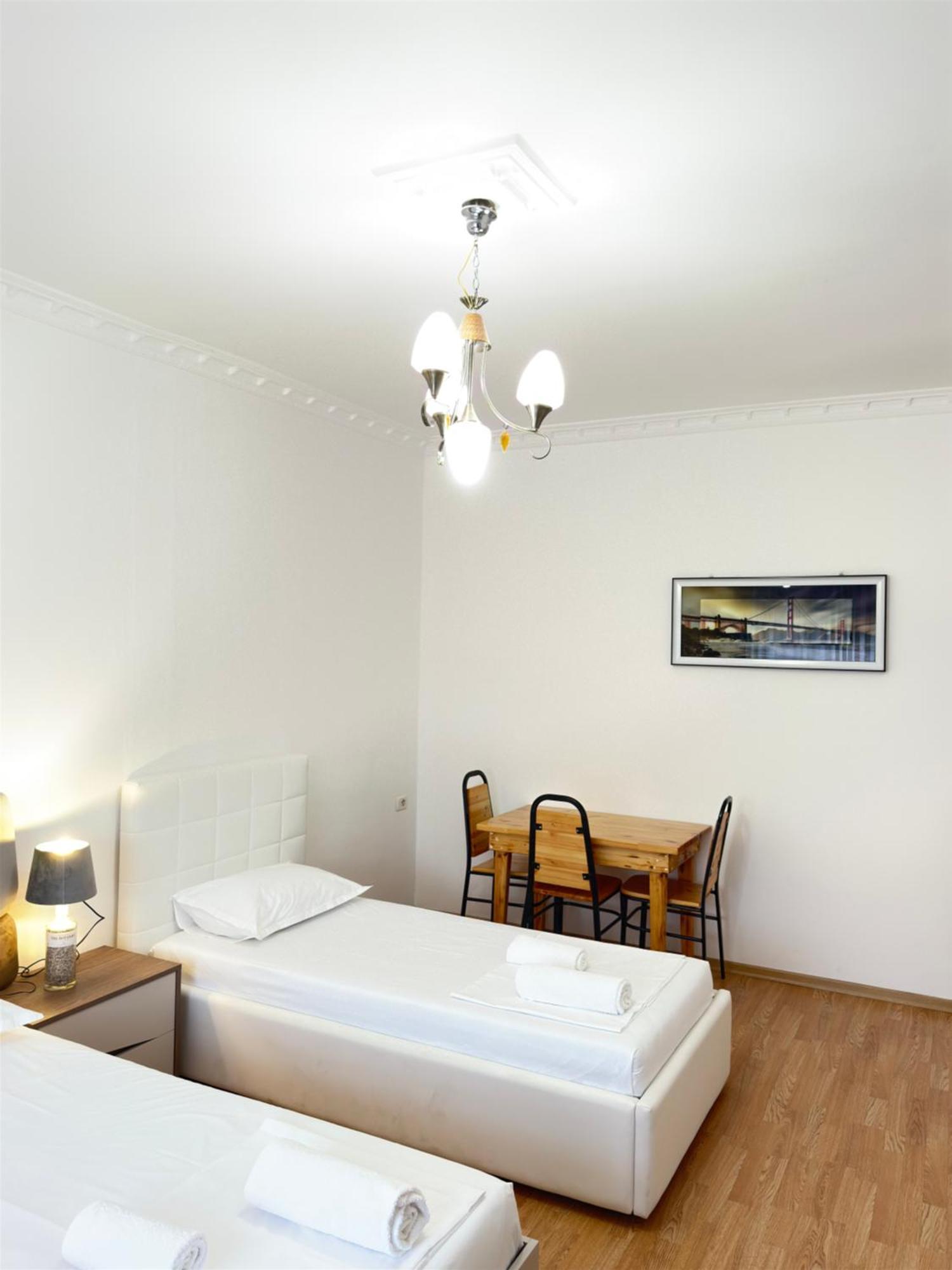 Hanna Guest House Permet Bagian luar foto